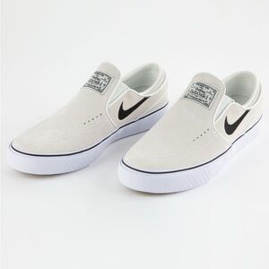 New - Nike SB Janoski+ Slip on Skate Shoe - Men’s 5/Women’s 6.5 -white/cream/blk